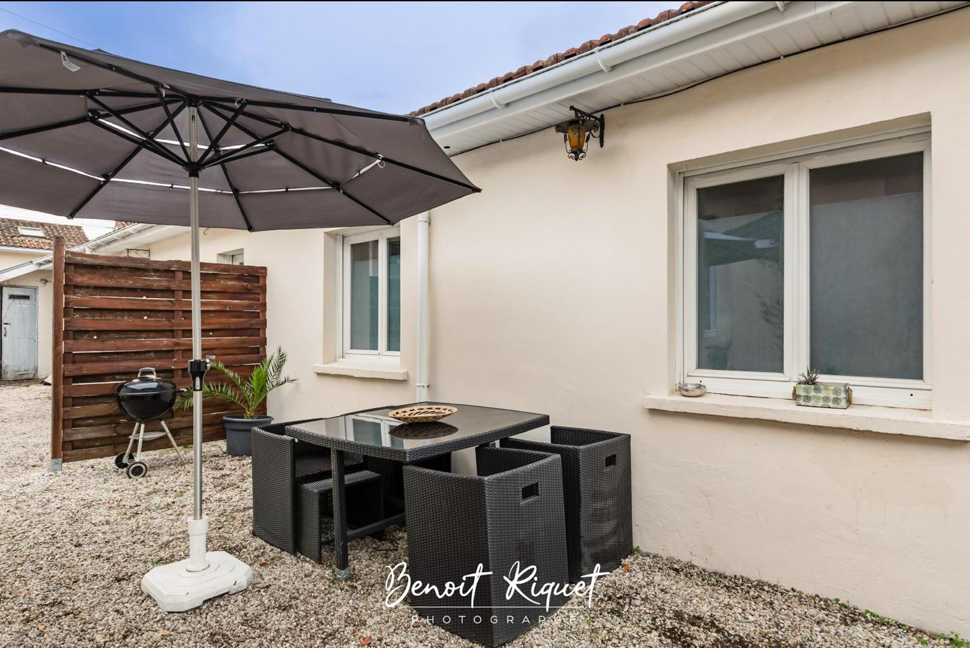 Maisonnette Jardin Merignac Villa Bagian luar foto